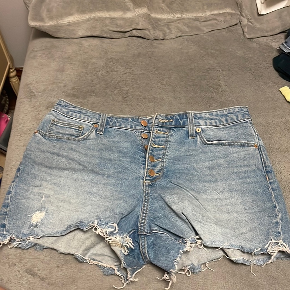 Light blue jean shorts